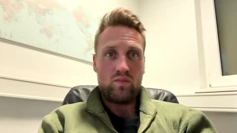 lovefuesse online show from March 2026 12:34:01 PM