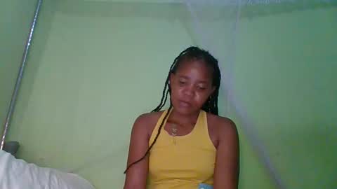 Snapshot of lovegal335 chatting on April 2026 11:09:02 PM lovegal335 online show from April 2026 11:09:02 PM