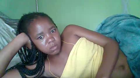 Snapshot of lovegal335 chatting on April 2026 08:10:01 AM lovegal335 online show from April 2026 08:10:01 AM