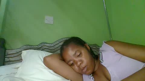 Snapshot of lovegal335 chatting on April 2026 08:42:02 PM lovegal335 online show from April 2026 08:42:02 PM