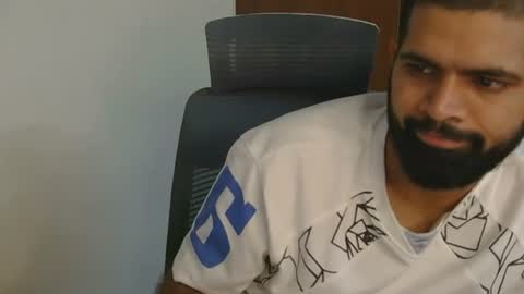 Snapshot of lovehairyindian chatting on June 2026 02:20:02 PM Indian hairy online show from June 2026 02:20:02 PM