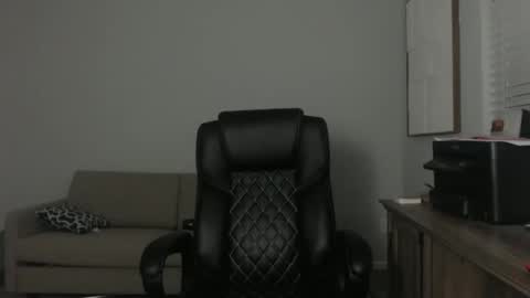 lovehatlovers online show from April 2026 09:13:01 AM