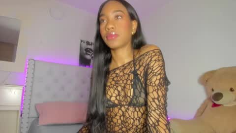 Val online show from February 2025 04:10:01 AM