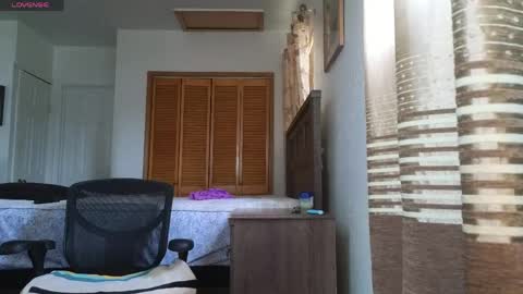 Snapshot of lovelace390 chatting on April 2026 10:54:02 PM Amber online show from April 2026 10:54:02 PM