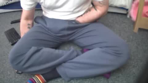 Snapshot of lovelength99 chatting on December 2024 11:37:02 AM lovelength99 online show from December 2024 11:37:02 AM