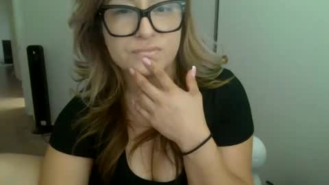 Doll 4 you online show from October 2025 05:11:02 PM