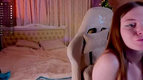 Laura online show from December 2024 01:43:02 PM