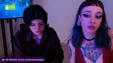 Snapshot of lovelockedlips chatting on March 2026 04:18:01 AM Alex Violet online show from March 2026 04:18:01 AM