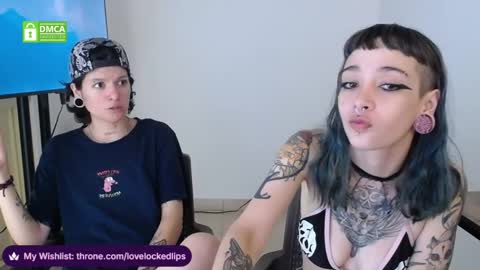 Snapshot of lovelockedlips chatting on March 2026 06:47:02 PM Alex Violet online show from March 2026 06:47:02 PM