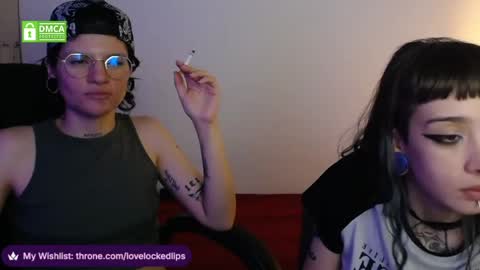 Snapshot of lovelockedlips chatting on April 2026 05:08:01 AM Alex Violet online show from April 2026 05:08:01 AM