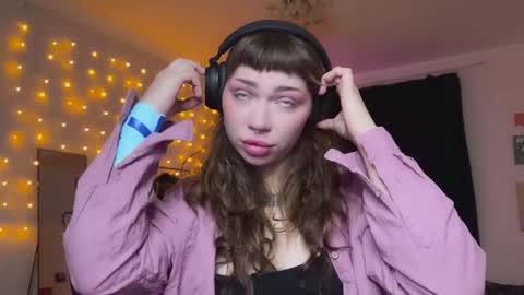 Snapshot of lovelorn_ chatting on December 2024 05:59:02 AM Elsa online show from December 2024 05:59:02 AM