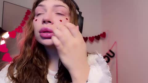 Snapshot of lovelorn_ chatting on February 2025 04:15:01 AM Elsa online show from February 2025 04:15:01 AM