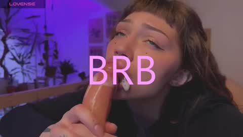 Snapshot of lovelorn_ chatting on September 2025 06:57:02 AM Elsa online show from September 2025 06:57:02 AM