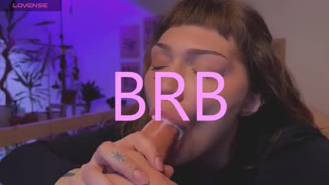 Snapshot of lovelorn_ chatting on December 2025 06:09:02 AM Elsa online show from December 2025 06:09:02 AM