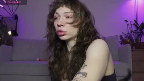 Snapshot of lovelorn_ chatting on January 2026 05:23:02 AM Elsa online show from January 2026 05:23:02 AM