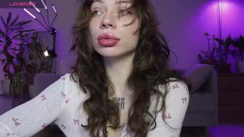 Snapshot of lovelorn_ chatting on January 2026 05:11:02 AM Elsa online show from January 2026 05:11:02 AM