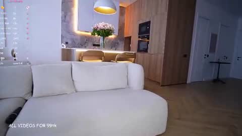 LoveLusik online show from June 2026 07:52:01 AM