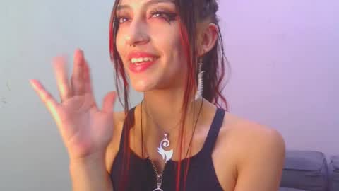 Tami online show from December 2025 04:40:01 AM