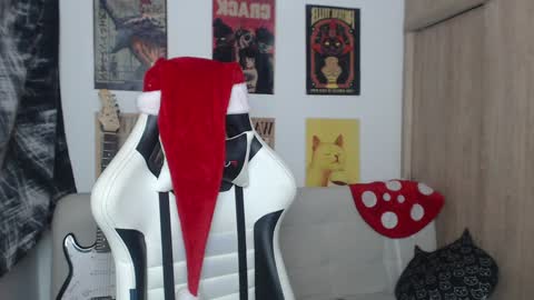 Cassie online show from December 2024 05:11:02 AM