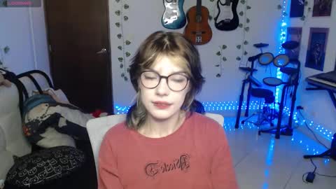 Cassie online show from November 2025 05:40:02 AM