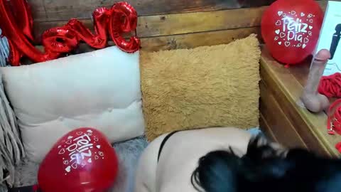 Chloe online show from February 2025 03:58:01 PM