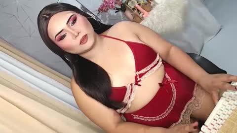 Lovely Dale online show from December 2025 02:57:02 PM