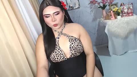 Lovely Dale online show from December 2025 03:26:02 AM