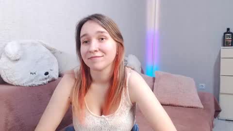 Snapshot of lovely_hayley chatting on April 2026 09:52:01 PM Lovely Hayley online show from April 2026 09:52:01 PM