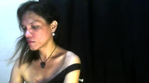Snapshot of lovely_manificent4u chatting on April 2026 03:23:02 AM Lest online show from April 2026 03:23:02 AM