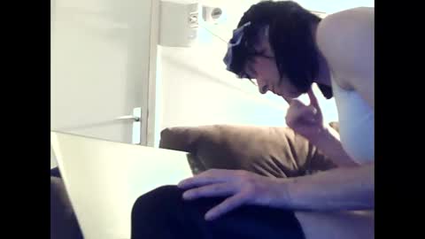 mooie man online show from February 2025 10:09:02 PM