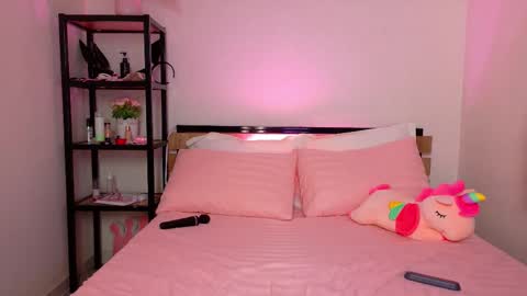 Snapshot of lovely_poppy chatting on October 2025 01:45:01 AM Lolly online show from October 2025 01:45:01 AM