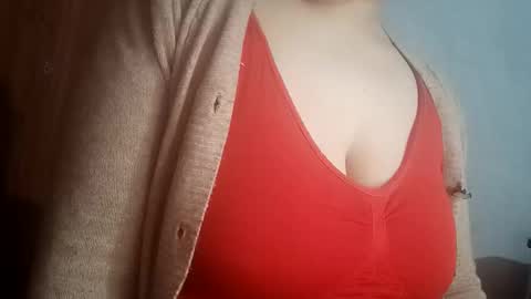 katrina follow me guys online show from February 2025 01:24:02 AM