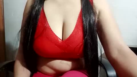 Snapshot of lovely_sweet_girl chatting on March 2026 04:38:02 AM katrina follow me guys online show from March 2026 04:38:02 AM