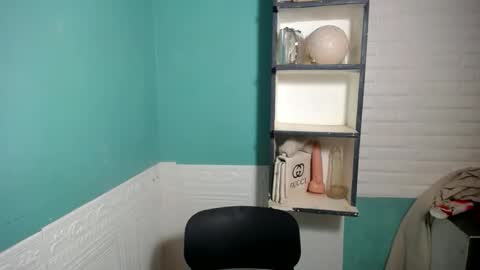 Thea  online show from February 2026 12:04:01 PM