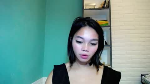 Snapshot of lovely_thea_xoxo chatting on July 2026 04:04:02 AM Thea online show from July 2026 04:04:02 AM