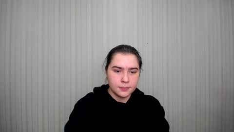 Snapshot of lovelyangel_xx chatting on December 2024 11:35:01 AM lovelyangel_xx online show from December 2024 11:35:01 AM