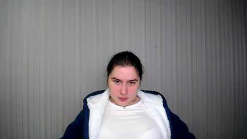 Snapshot of lovelyangel_xx chatting on December 2024 07:53:01 AM lovelyangel_xx online show from December 2024 07:53:01 AM