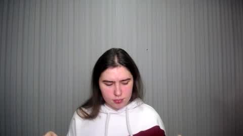 Snapshot of lovelyangel_xx chatting on December 2024 08:38:02 AM lovelyangel_xx online show from December 2024 08:38:02 AM