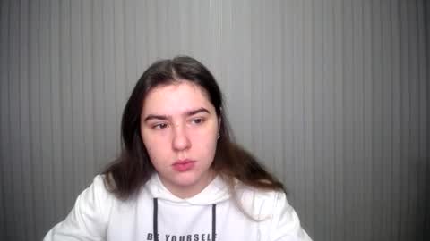 Snapshot of lovelyangel_xx chatting on December 2024 08:07:02 AM lovelyangel_xx online show from December 2024 08:07:02 AM