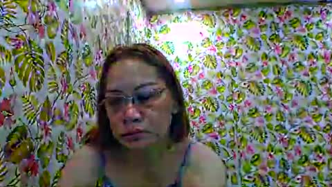 lovelyasiancutie online show from April 2026 10:00:02 PM