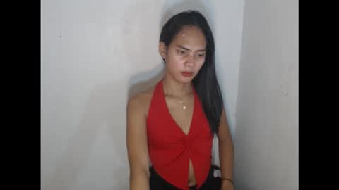 Snapshot of lovelycarmilla chatting on September 2025 02:27:02 AM Carnilla online show from September 2025 02:27:02 AM