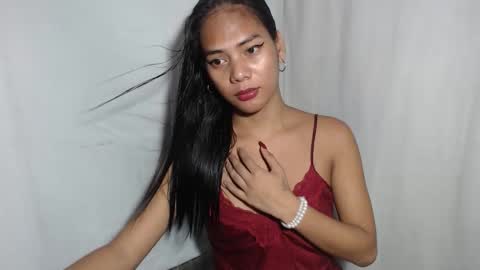 Snapshot of lovelycarmilla chatting on January 2026 12:21:02 PM Carnilla online show from January 2026 12:21:02 PM