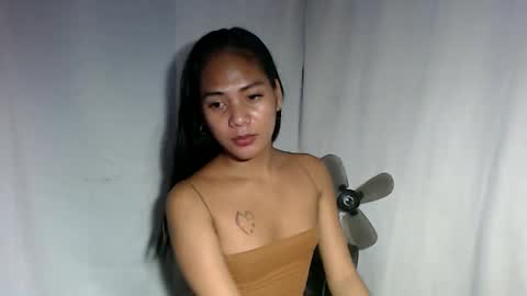 Snapshot of lovelycarmilla chatting on January 2026 06:13:01 PM Carnilla online show from January 2026 06:13:01 PM