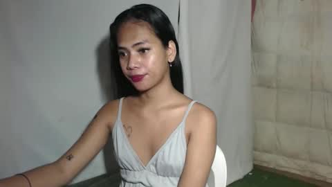 Snapshot of lovelycarmilla chatting on March 2026 10:10:02 AM Carnilla online show from March 2026 10:10:02 AM