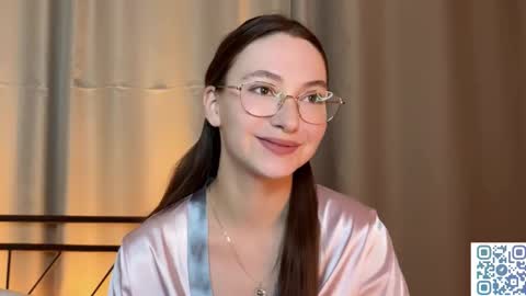 Solfiro online show from October 2025 05:46:02 PM