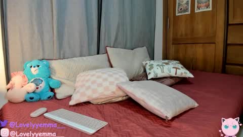   online show from December 2025 04:51:01 AM