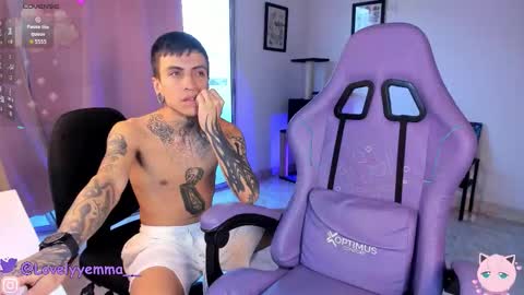 Snapshot of lovelyemma__ chatting on March 2026 01:39:01 PM online show from March 2026 01:39:01 PM