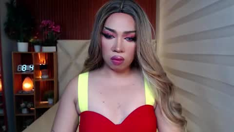 Rebeca online show from October 2025 03:42:01 PM