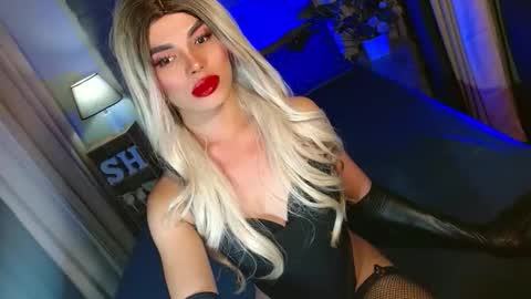 lovelymiss_shyna11 online show from January 2026 11:25:01 AM