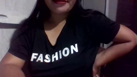 lovelymocha27s online show from November 2025 08:14:01 PM